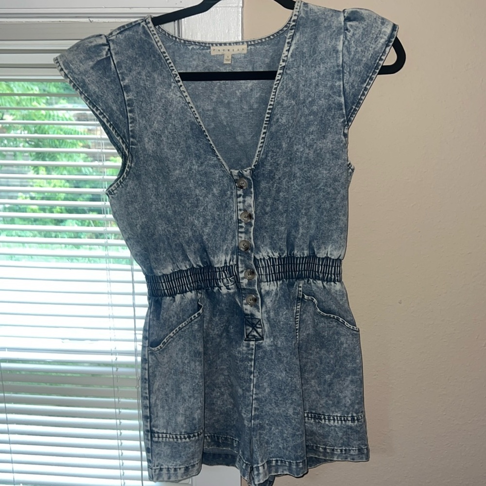 Women’s boutique denim romper